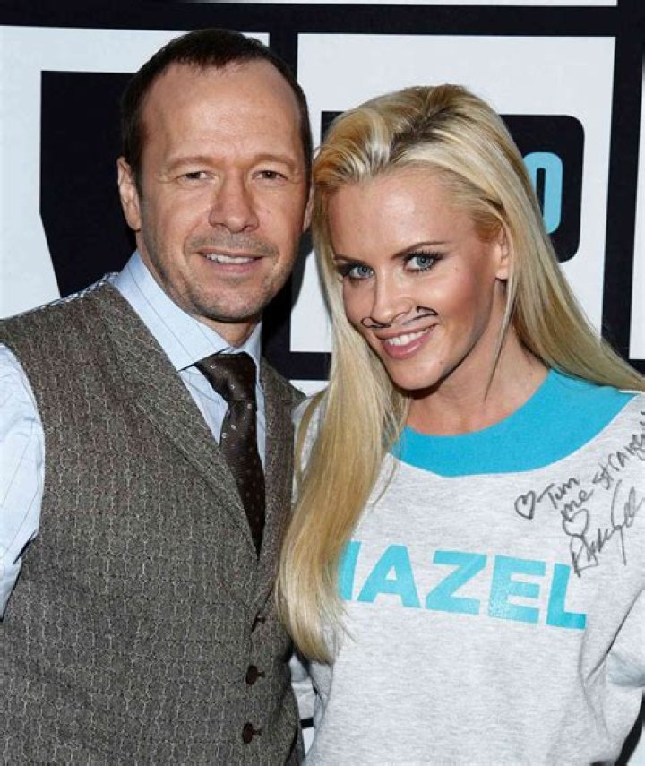 Are Breakup Rumors True? Unraveling The Splitting Saga Of Donnie Wahlberg And Jenny McCarthy
