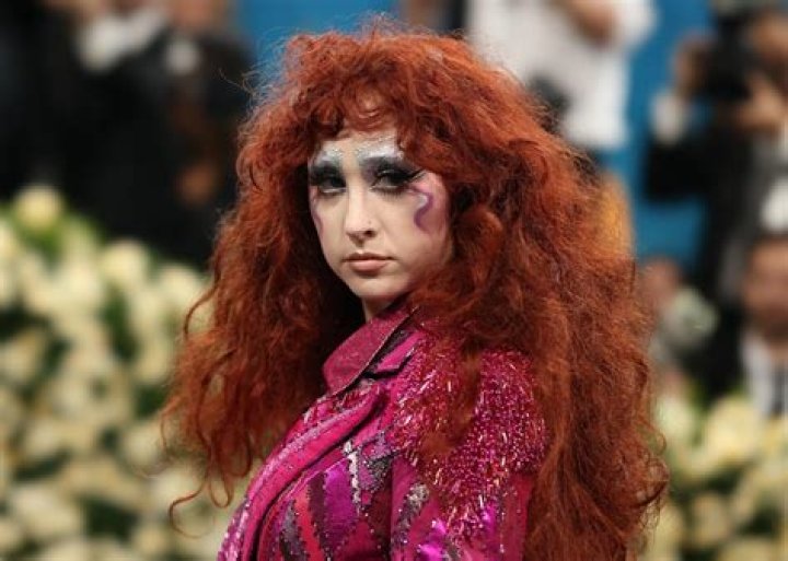 Chappel Roan Hair Dye: A Vibrant Color Revolution