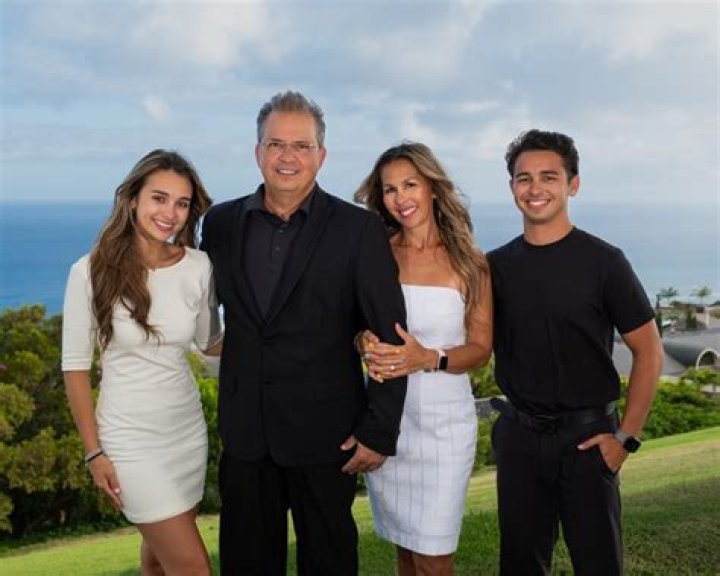 Discovering Glenn Medeiros' Daughter: A Glimpse Into Their Lives