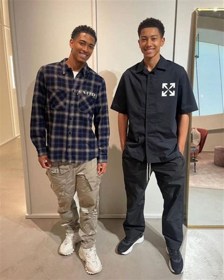 Unraveling The Bellingham Family: How Many Brothers Does Bellingham Have?